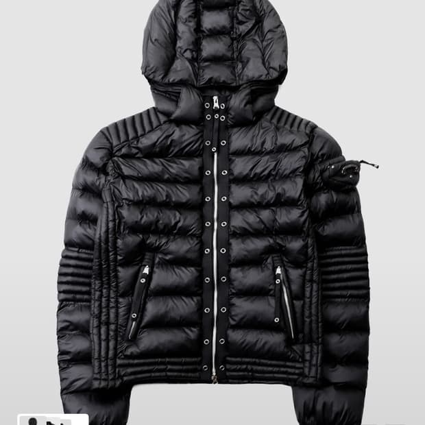 배드블러드 바이퍼31-2 미드웨이트 바이커 후드 푸퍼 구합니다…