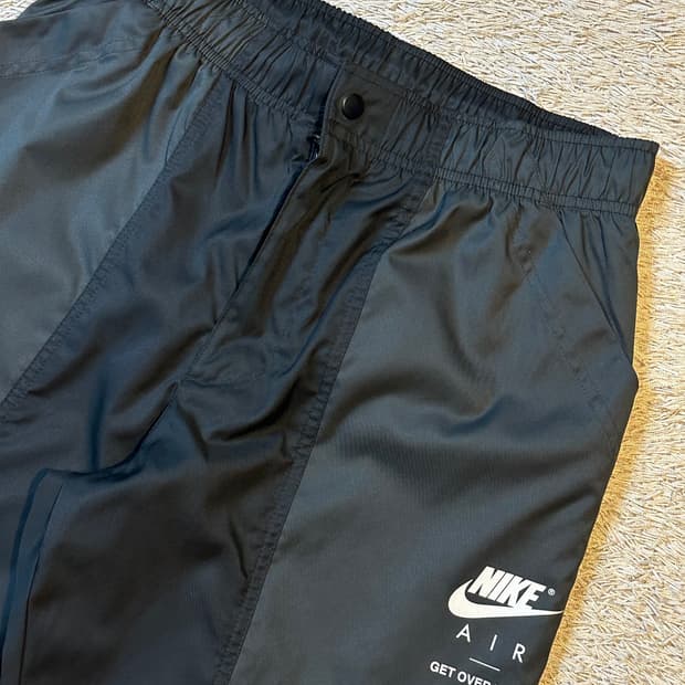 나이키 신형 에어 우븐 라인드 팬츠 블랙