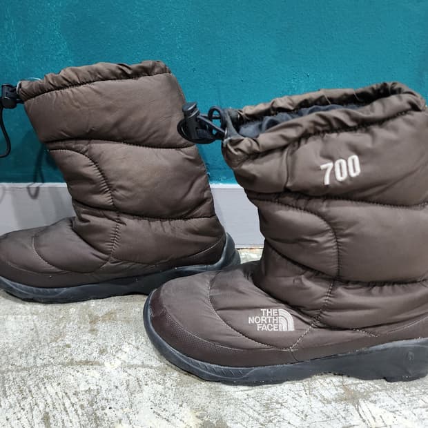 노스페이스 700 방한 패딩 부츠 240