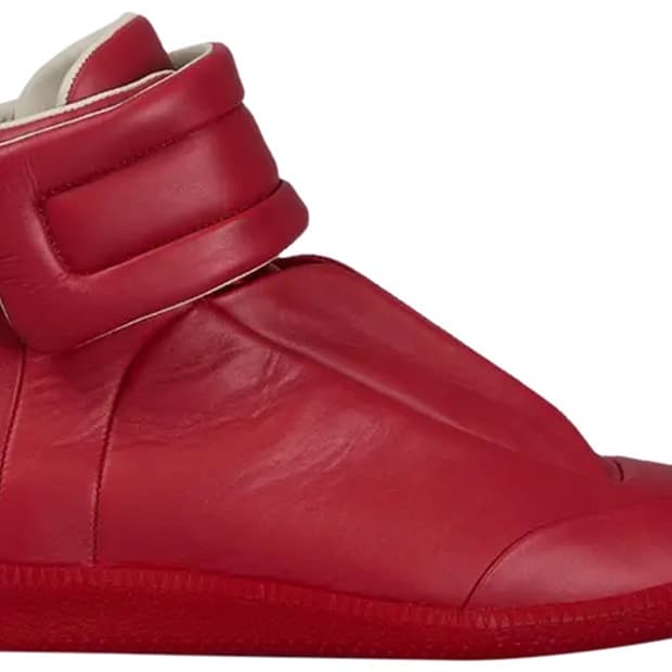 마르지엘라 퓨처 레드