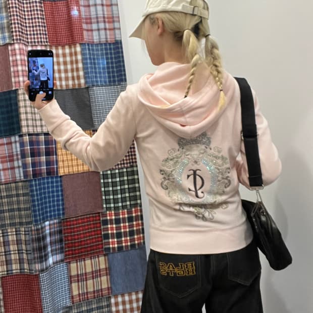 쥬씨꾸뛰르 딸기우유 양털 후드집업