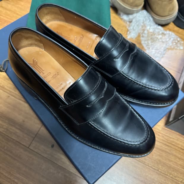 얀코 카사레스 페니로퍼 6.5 (255)  