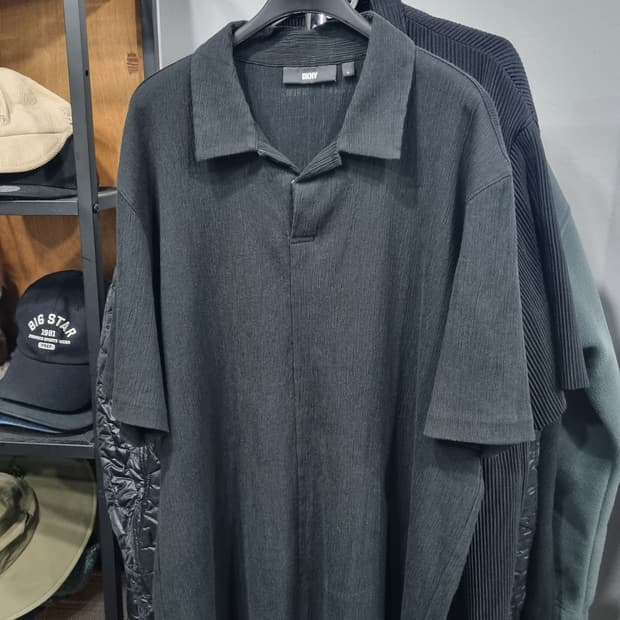 디 케이 케엔 와이 dkny (한섬) 105~110 카라넥 반팔티