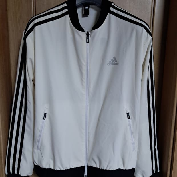 아디다스 여성 우븐자켓 M