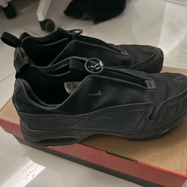 나이키 sndr고어텍스 블랙 