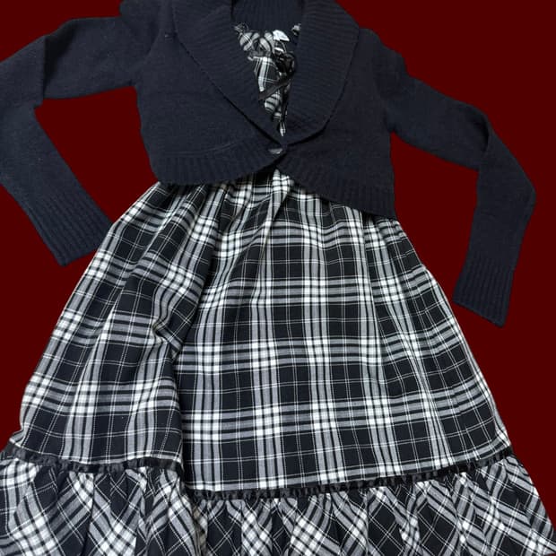 블랙+화이트 체크 프릴 드레스