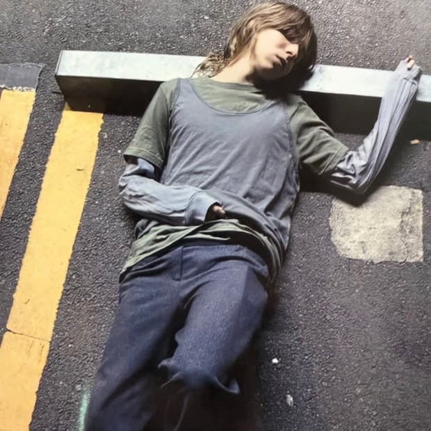 at is at 트리플 레이어드 티셔츠 (그레이,그린)