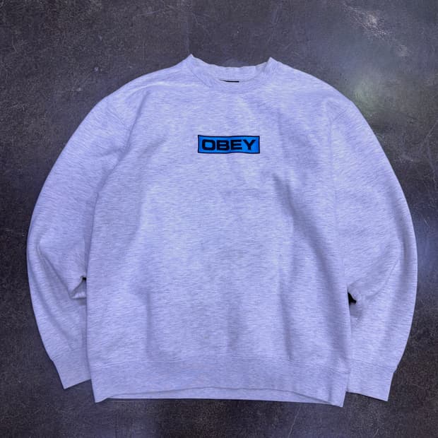 오베이 바 로고 크루넥 맨투맨 스웻셔츠 M