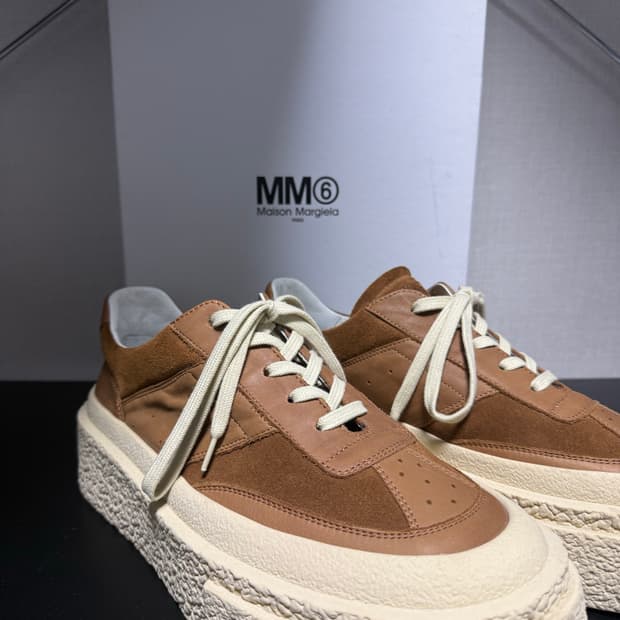 메종마르지엘라 MM6 23SS 브라운 청키 스니커즈
