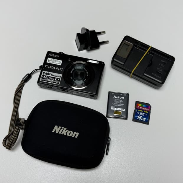 니콘 쿨픽스s570 디카 팔아요