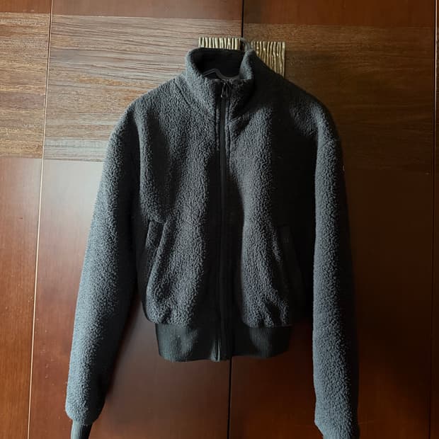 alo 뽀글이 자켓