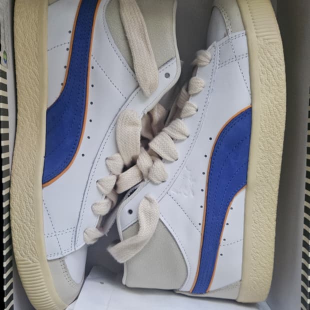 푸마 클라이드 미드 비볼 루이지 빌라시뇨르 로열 사파이어