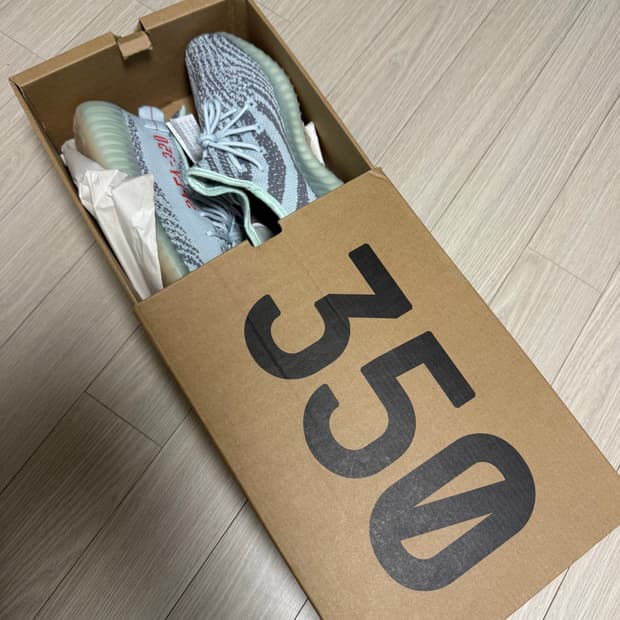 아디다스 이지부스트 블루틴트265