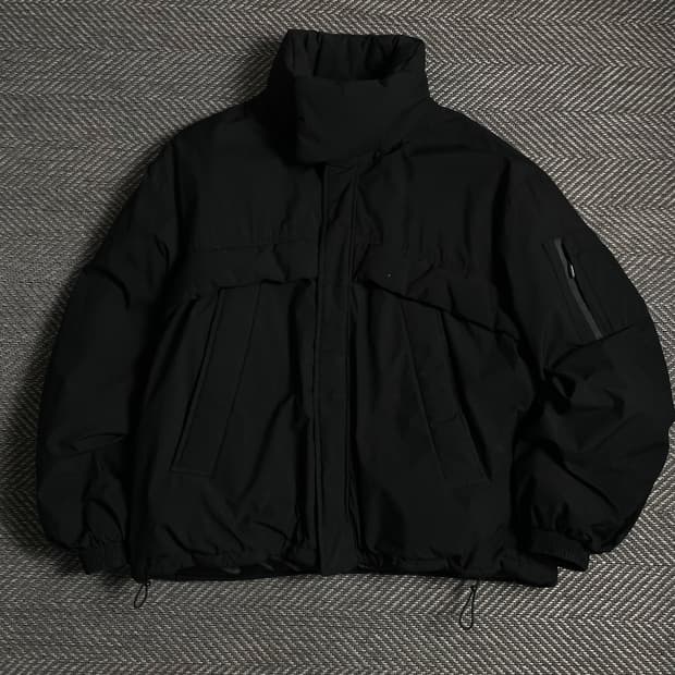 코드그라피 미니멀 푸퍼 숏 패딩 블랙o 4872