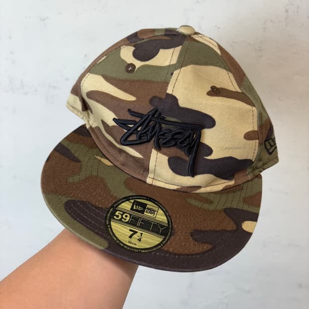 스투시 뉴에라 콜라보 카모 피티드캡