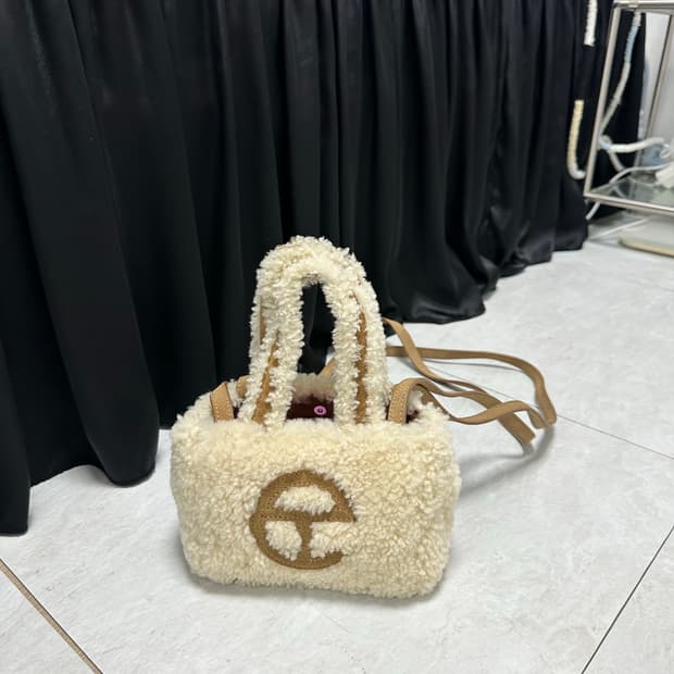 텔파 X 어그 리버스 스몰