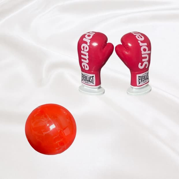 슈프림 가챠 글러브 (미개봉)