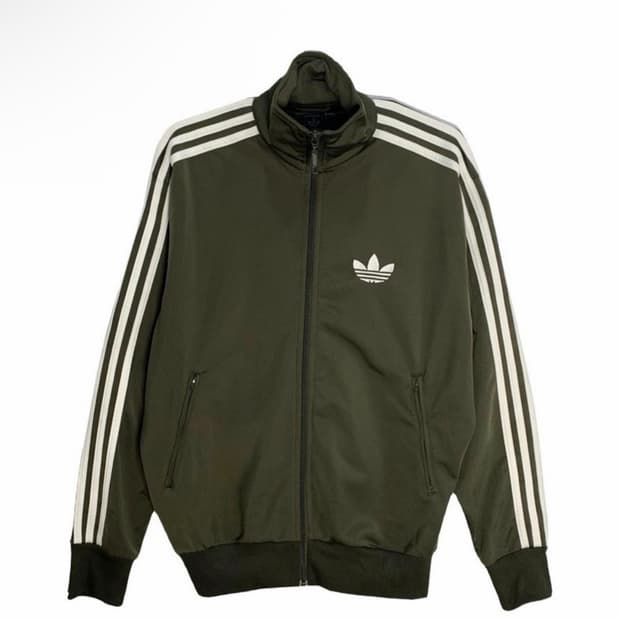 카키색 아디다스 져지 