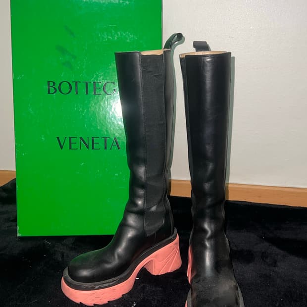 BOTTEGA VENETA 보테가베네타 플래쉬 바이컬러 핑크 38
