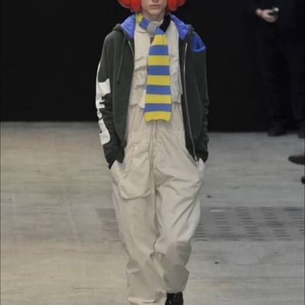 W&Lt 월터 반 베이렌동크 10fw 후드집업