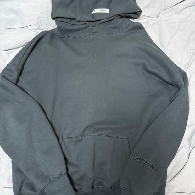 [M] 에센셜 리플렉티브 후드 백로고