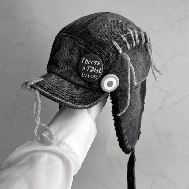 TΣist STITCH EAR FLAPS DEMIM CAP Gray