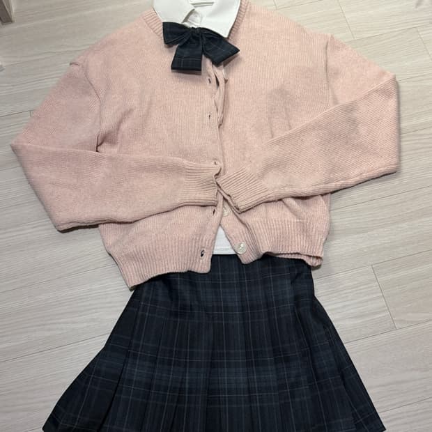 갸루 빈티지 핑크 니트 가디건 딸기우유 색감