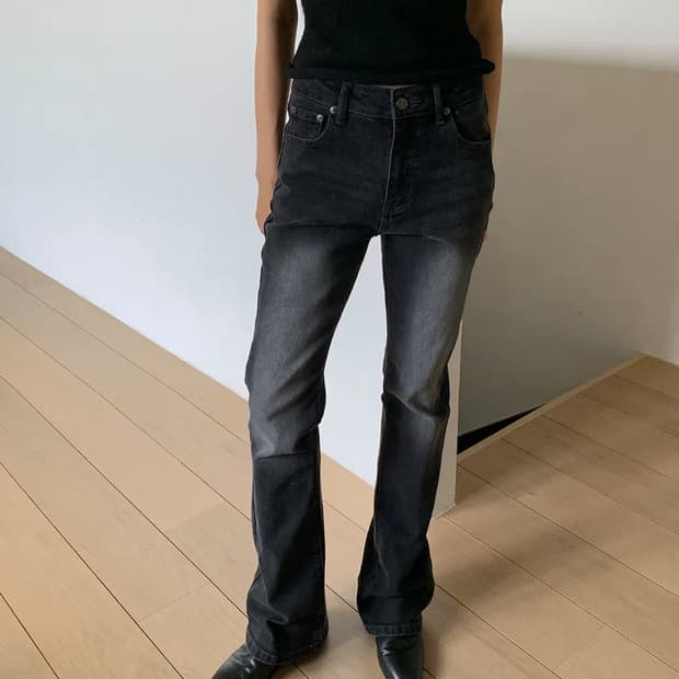 밀리언코르 7163 캣 브러쉬 흑청 스판 블랙 부츠컷 데님팬츠