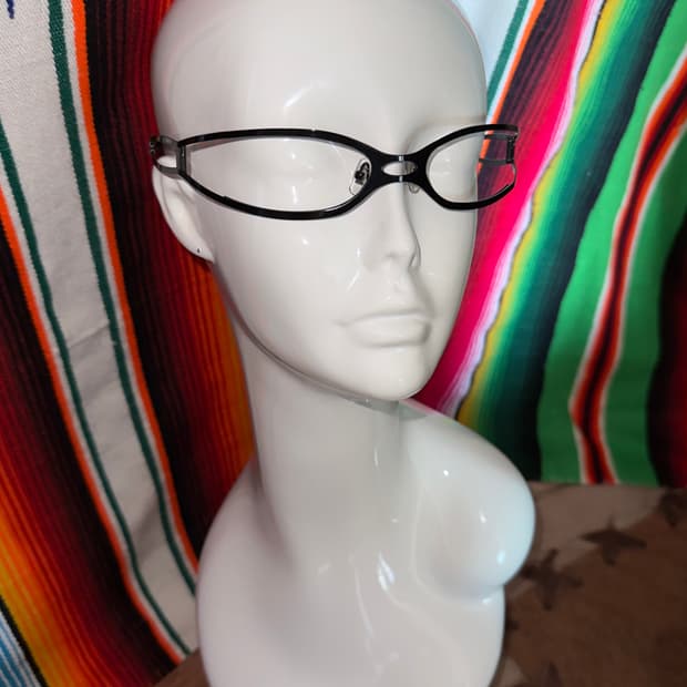 Black two oval frame curved Glasses