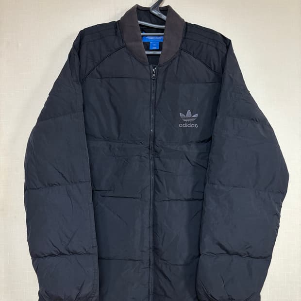 아디다스 다운자켓