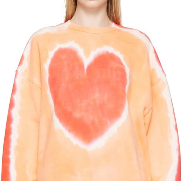 아크네 스튜디오 하트 타이다이 스웻셔츠