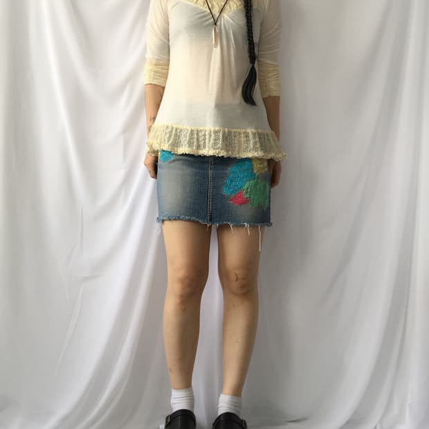 Axes femme lace trimming sleeve