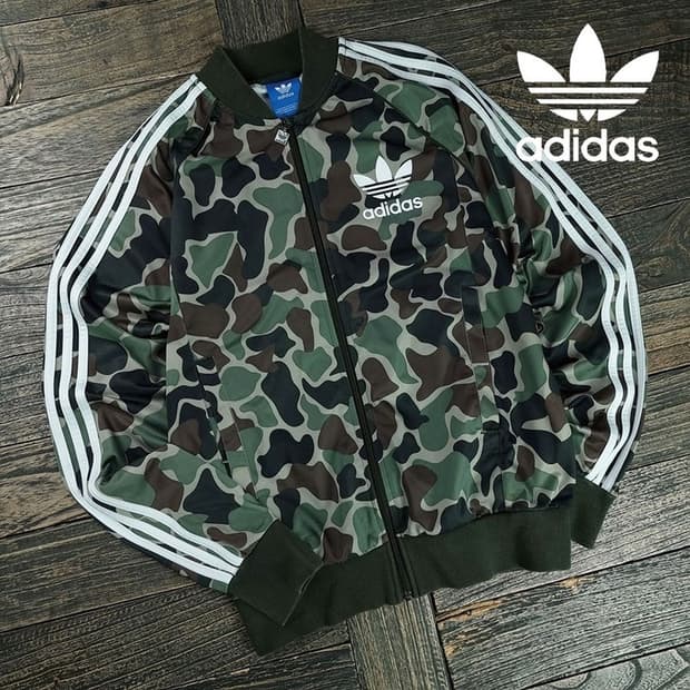 [아디다스] 카모 패턴 슈퍼스타 져지 트랙탑 집업 자켓 M19559