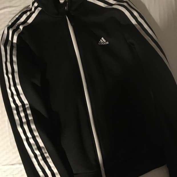 아디다스 삼선 트랙탑
