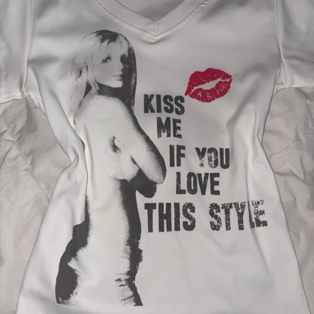 kiss me 반팔 y2k