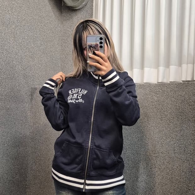 TOMMY HILFIGER PATCH ZIPUP 