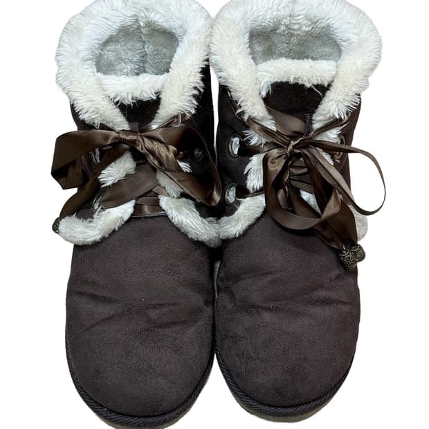 axes femme 초코브라운 어그