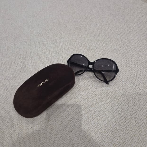 톰포드 제이다 선글라스