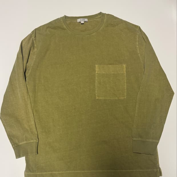 정품 cos 코스 피그먼트 빅 포켓 오버핏 긴팔 롱슬리브 티셔츠 2XL