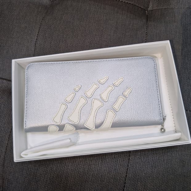 [새상품] 캐피탈 떰즈업 실버 본 장지갑 kapital 가죽지갑 떰즈 업