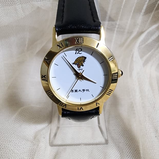 고려대학교 호랑이 로고 금장 여성시계