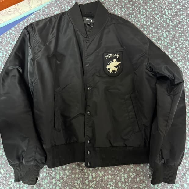 XL 스투시 서프맨 스타디움 자켓