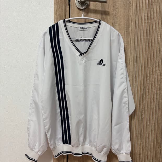 (대대장)아디다스 90s 올드스쿨 바람막이 웜업