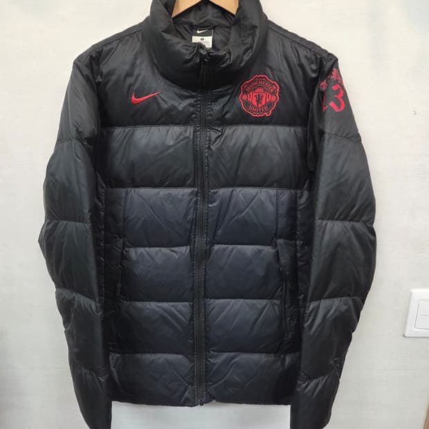 나이키 올드스쿨 맨체스터 유나이티드 패딩 s m