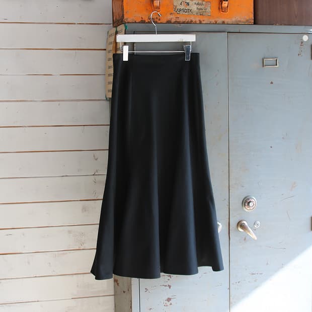 유니클로 롱 스커트 (여성용 27.5)