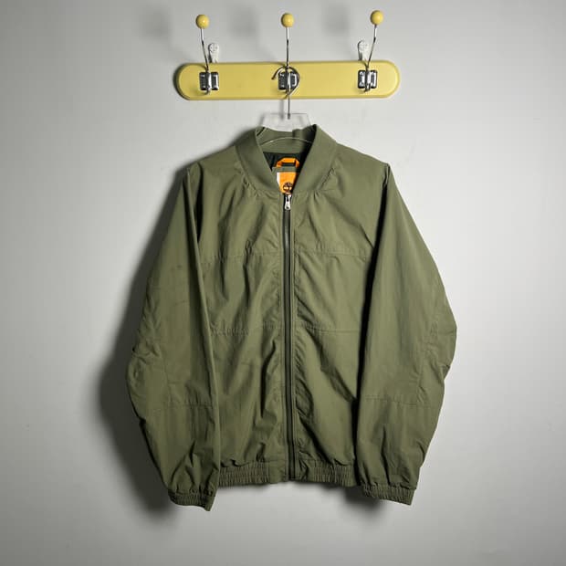 팀버랜드 카키 나일론 봄버 자켓 M