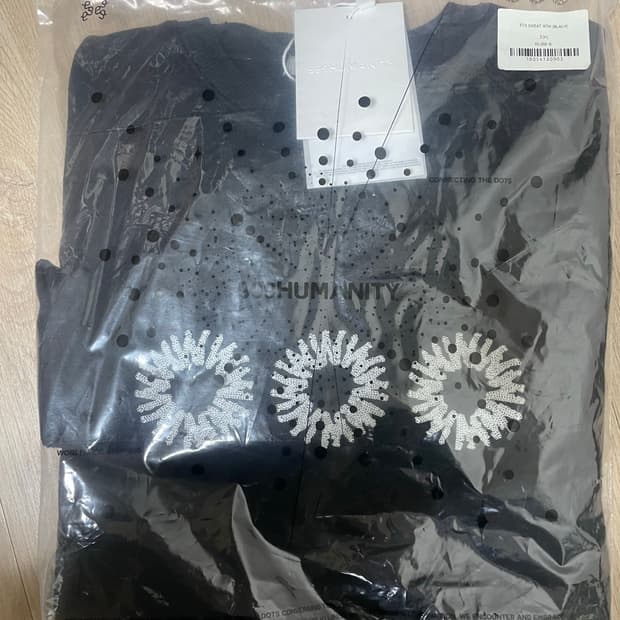 999휴머니티 맨투맨