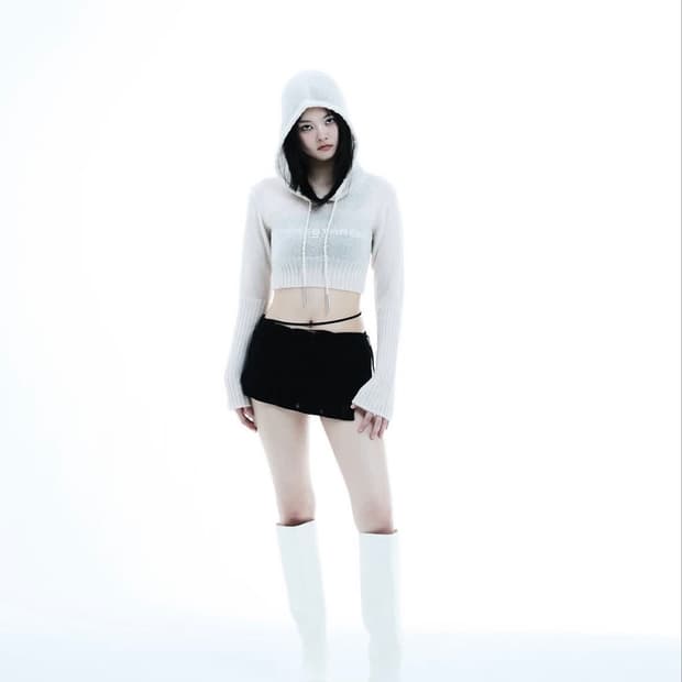 (일본 인기 브랜드) theredthread 크롭 후드 아이보리 