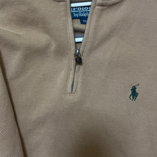 폴로 베이지 반집업