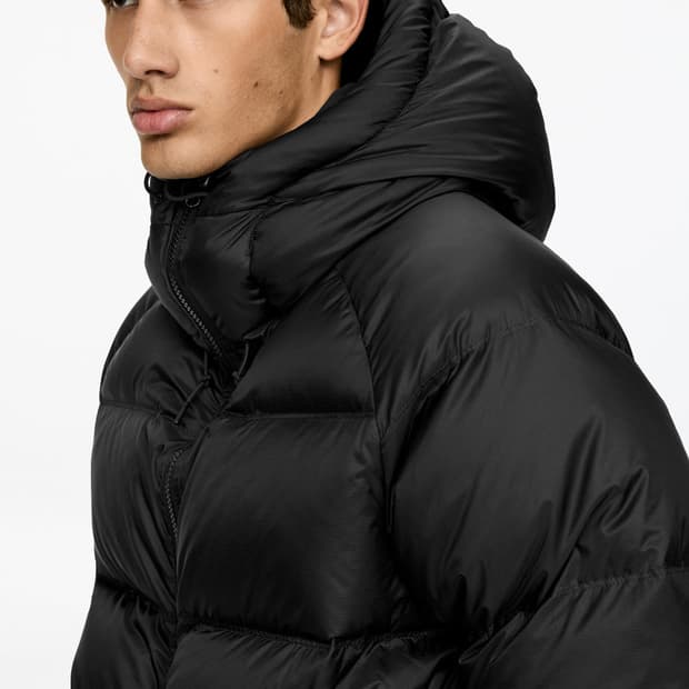 (삽니다)아르켓 스포티 다운 블랙